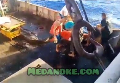 Medanoke.com - Jenazah ABK Dibuang ke Laut